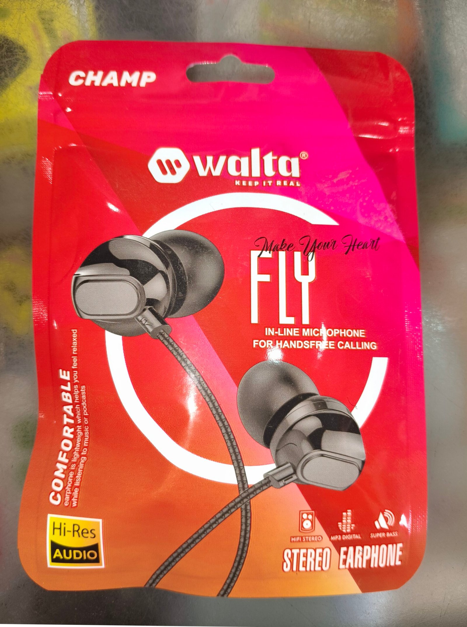 Walta Champ Fly Wired Stereo Earphone with In-Line Mic | Hi-Res Audio | Super Bass | 3.5mm Jack | Black & White