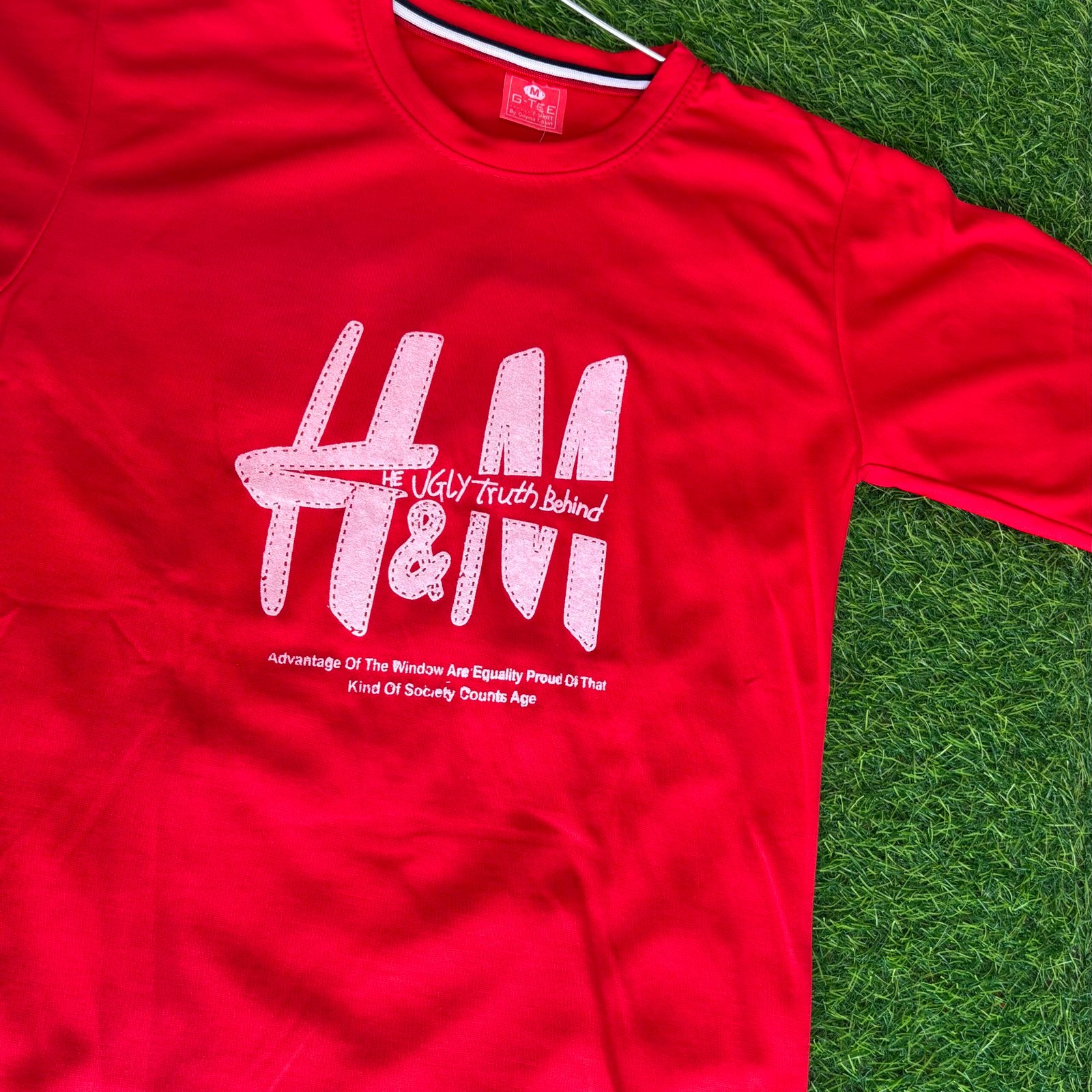 G-TEE प्रीमियम रेड ग्राफिक टी-शर्ट Tshirt - साइज़ M (Sarwans स्पेशल) - Image 2
